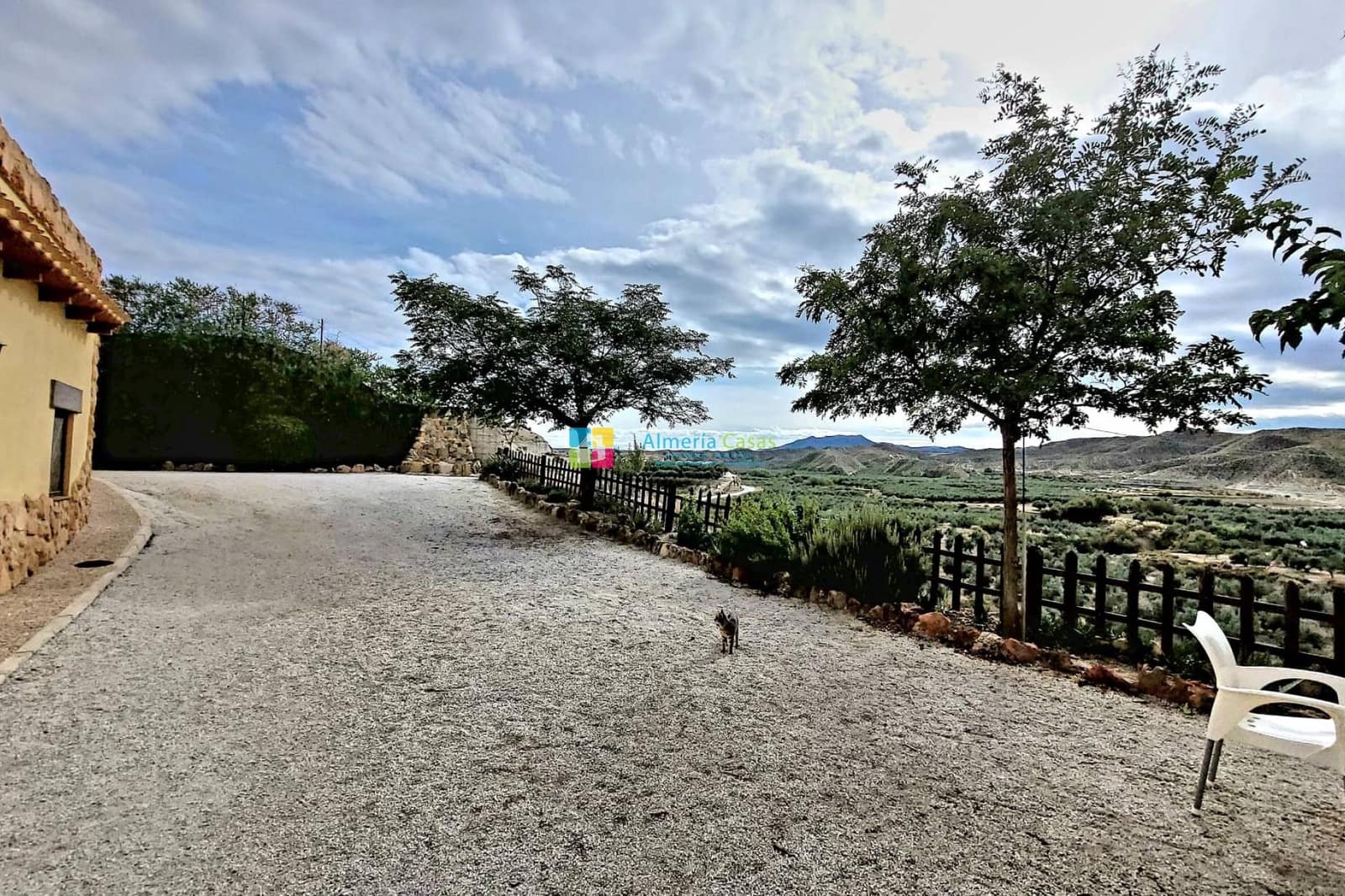 4 soveværelse Hulehus til salg i Cullar med swimmingpool - € 550.000 (Ref: 9158389)