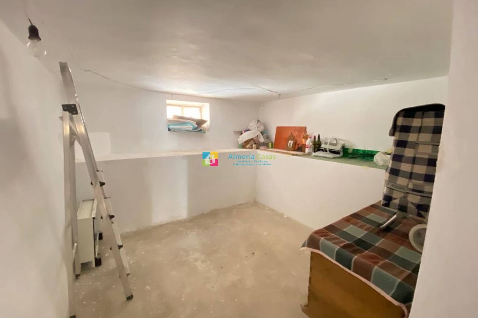 5 soveværelse Byhus til salg i Oria - € 80.000 (Ref: 9170049)