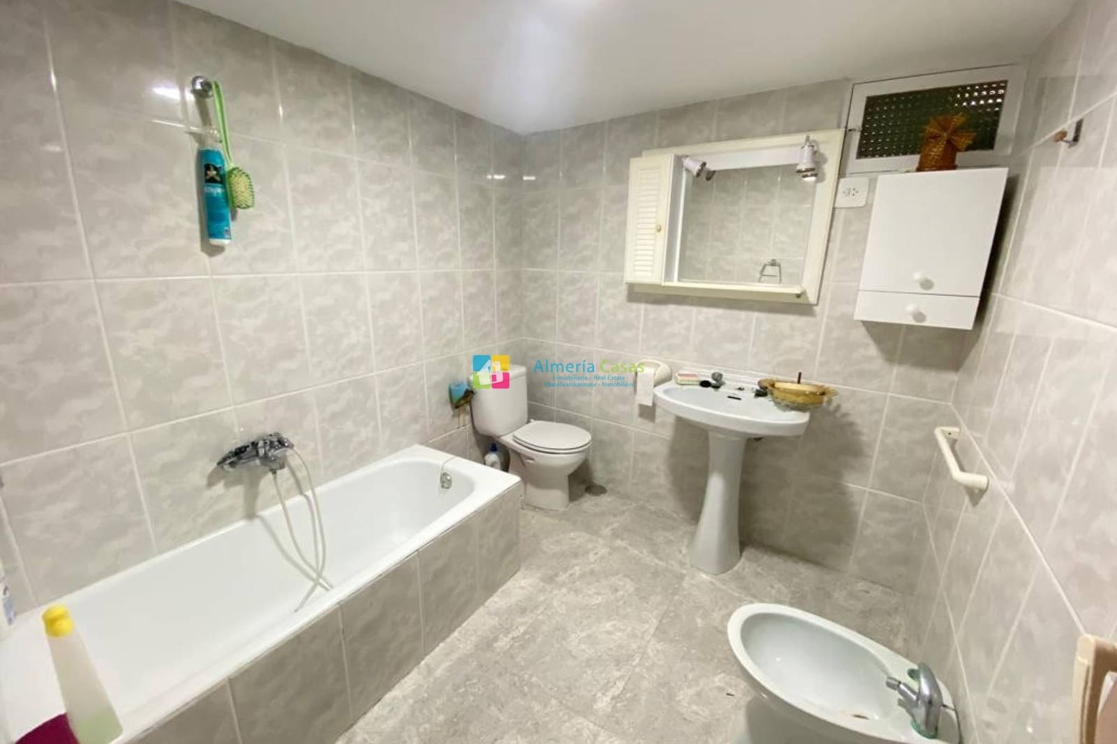 5 soveværelse Byhus til salg i Oria - € 80.000 (Ref: 9170049)