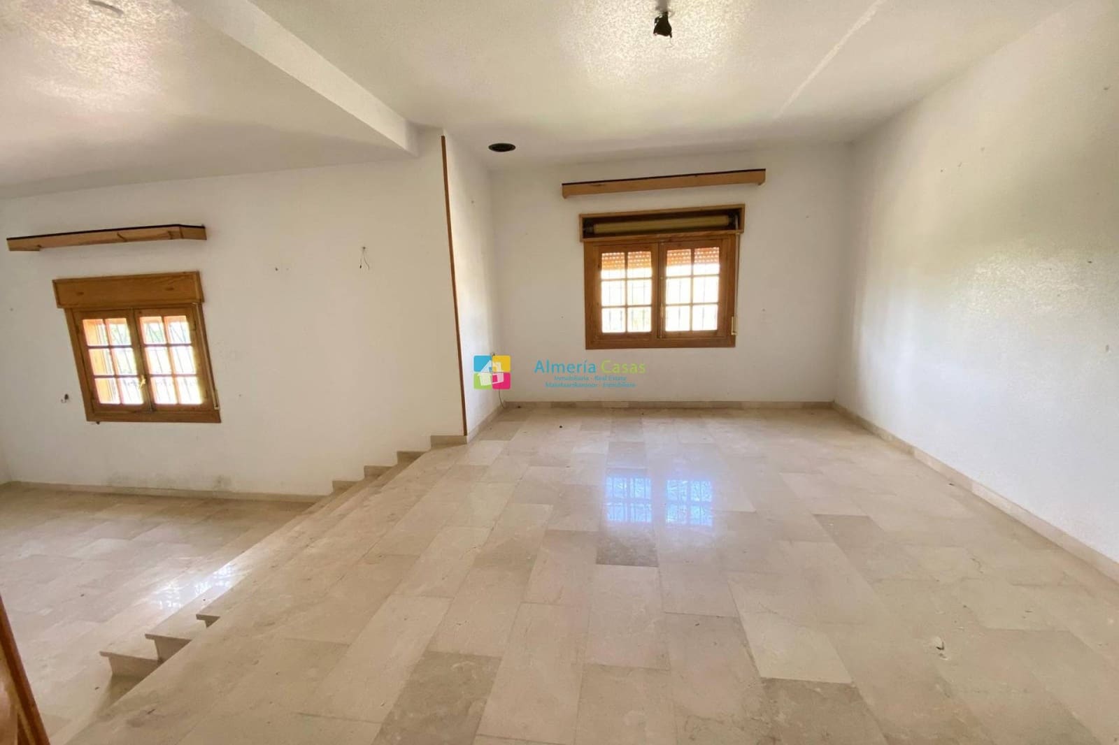 4 soverom Villa til salgs i Albox med svømmebasseng garasje - € 250 000 (Ref: 9181547)