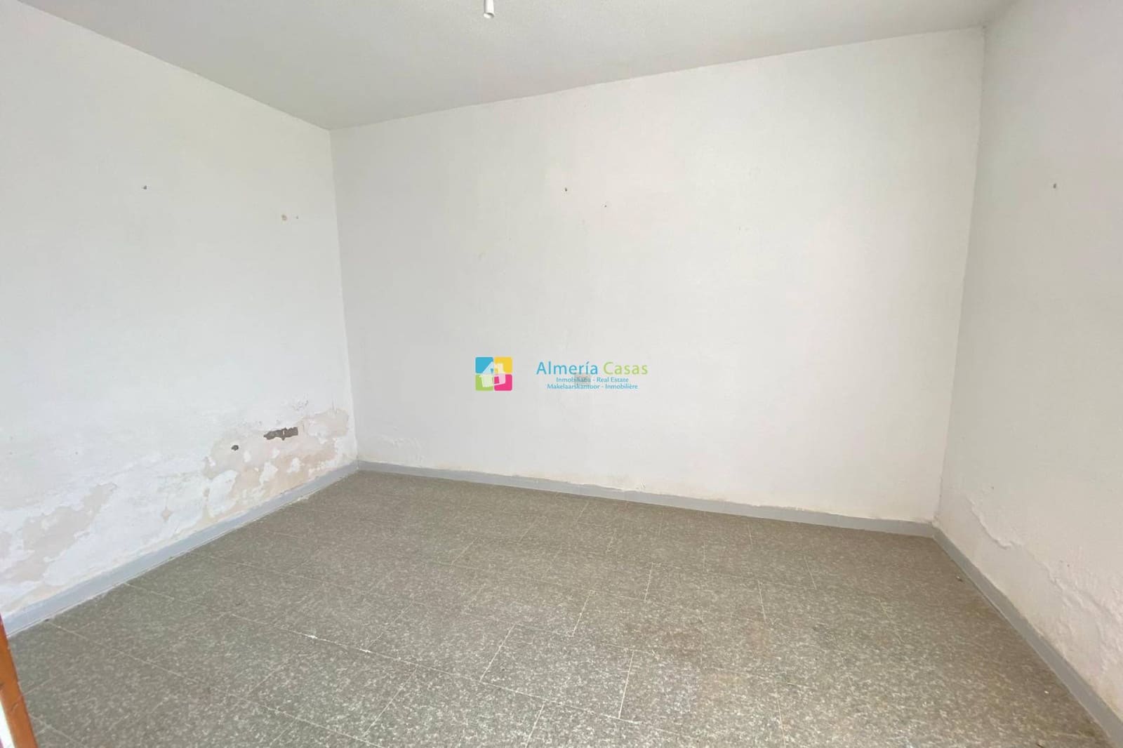 4 soverom Villa til salgs i Albox med svømmebasseng garasje - € 250 000 (Ref: 9181547)