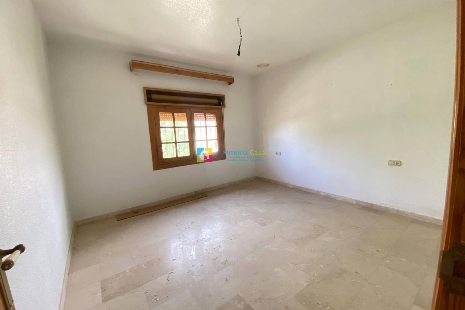 4 soverom Villa til salgs i Albox med svømmebasseng garasje - € 250 000 (Ref: 9181547)