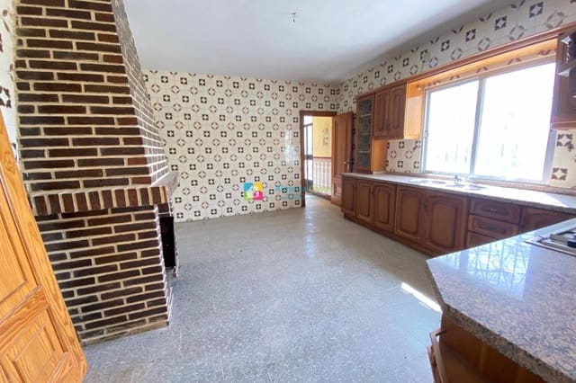 4 slaapkamer Villa te koop in Albox met zwembad garage - € 250.000 (Ref: 9181547)