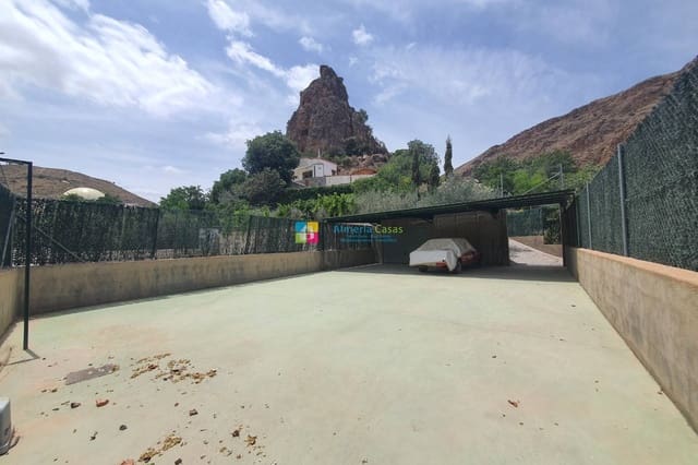 3 soveværelse Finca/Landehus til salg i Macael med swimmingpool garage - € 225.000 (Ref: 9192681)