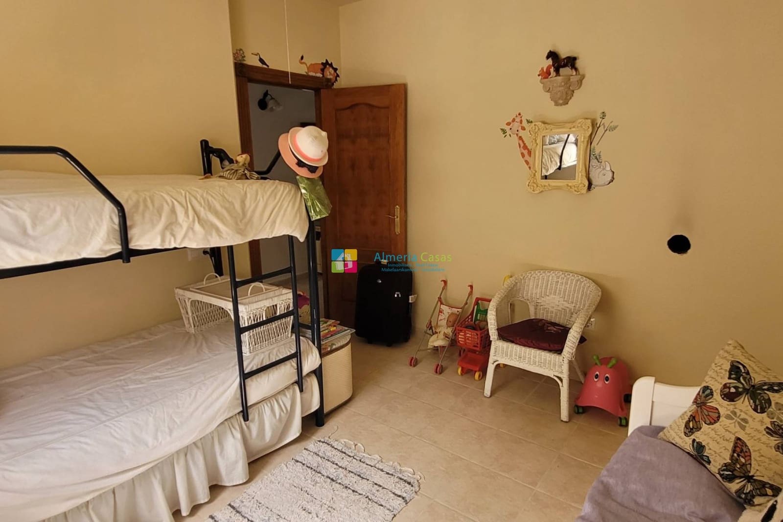 4 slaapkamer Villa te koop in Los Llanos (Zurgena) met garage - € 239.950 (Ref: 9192682)