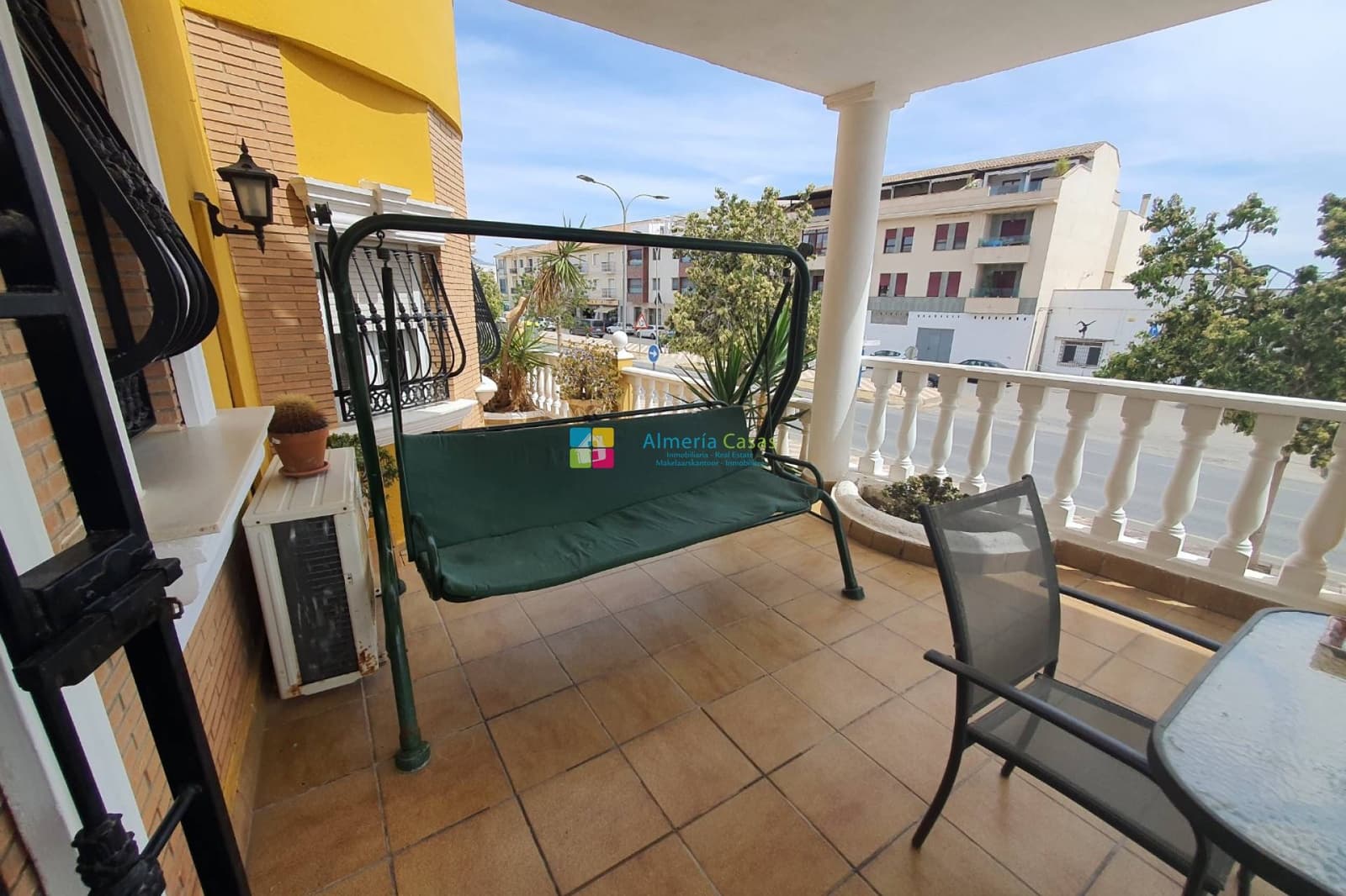 4 soveværelse Villa til salg i Huercal-Overa med swimmingpool - € 339.000 (Ref: 9205489)