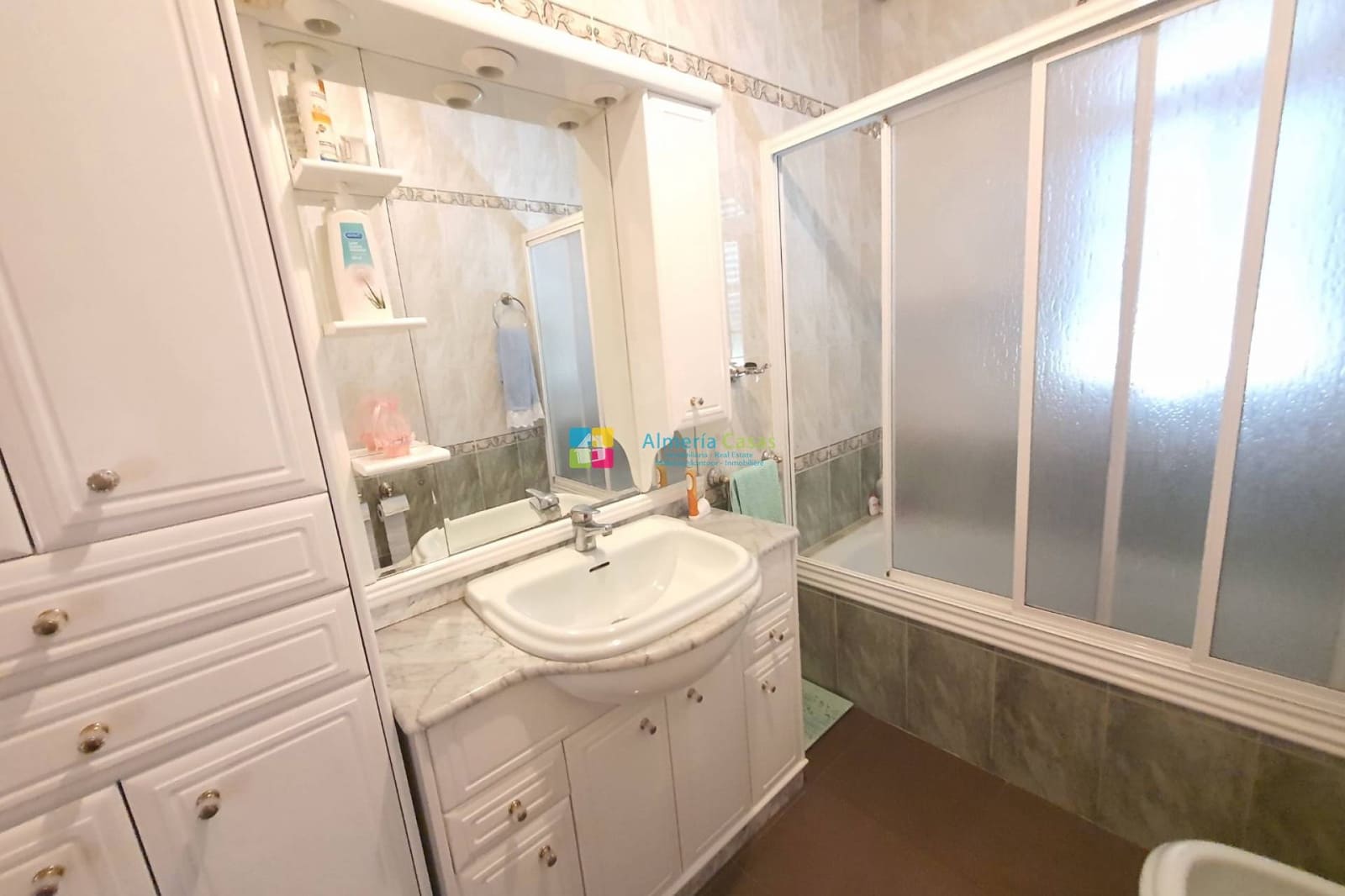 4 soveværelse Villa til salg i Huercal-Overa med swimmingpool - € 339.000 (Ref: 9205489)