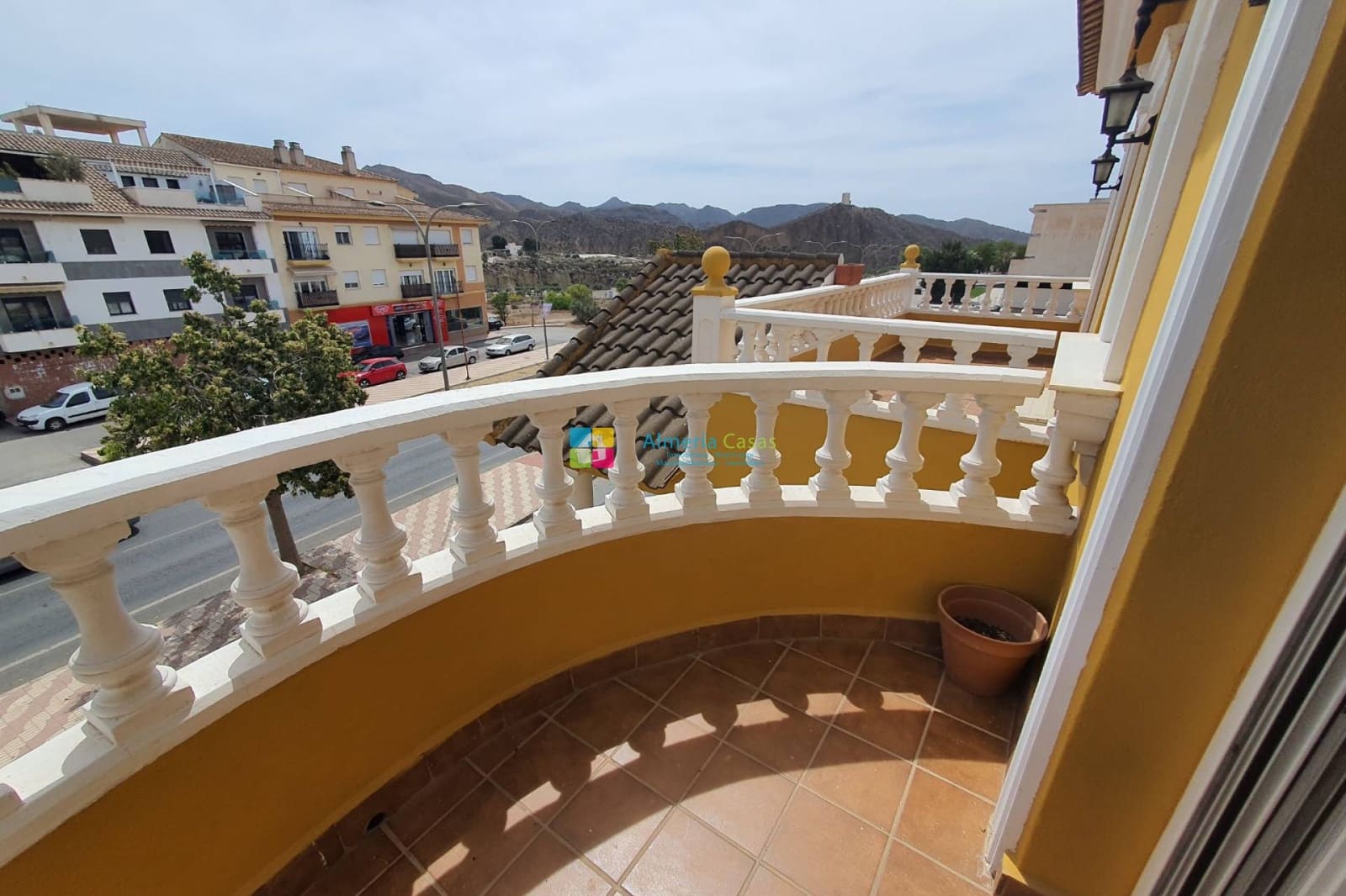 4 soveværelse Villa til salg i Huercal-Overa med swimmingpool - € 339.000 (Ref: 9205489)