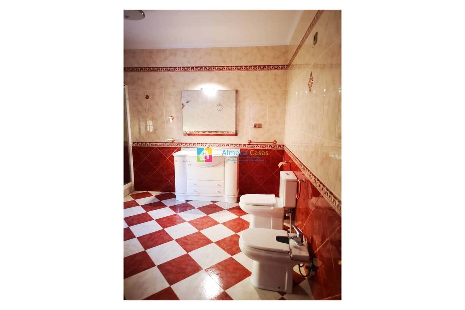 6 sovrum Villa till salu i Locaiba - 250 000 € (Ref: 9205491)