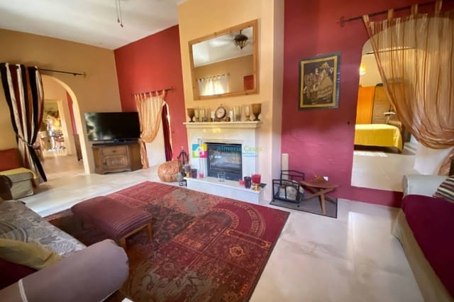 3 slaapkamer Finca/Landhuis te koop in Cuevas del Almanzora - € 199.950 (Ref: 9221367)