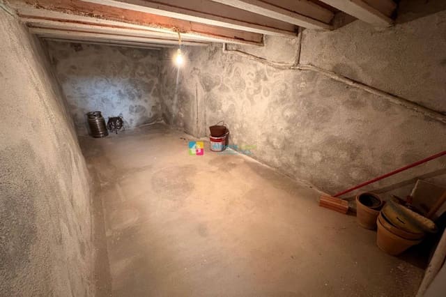 10 soveværelse Byhus til salg i Serón - € 98.500 (Ref: 9248918)