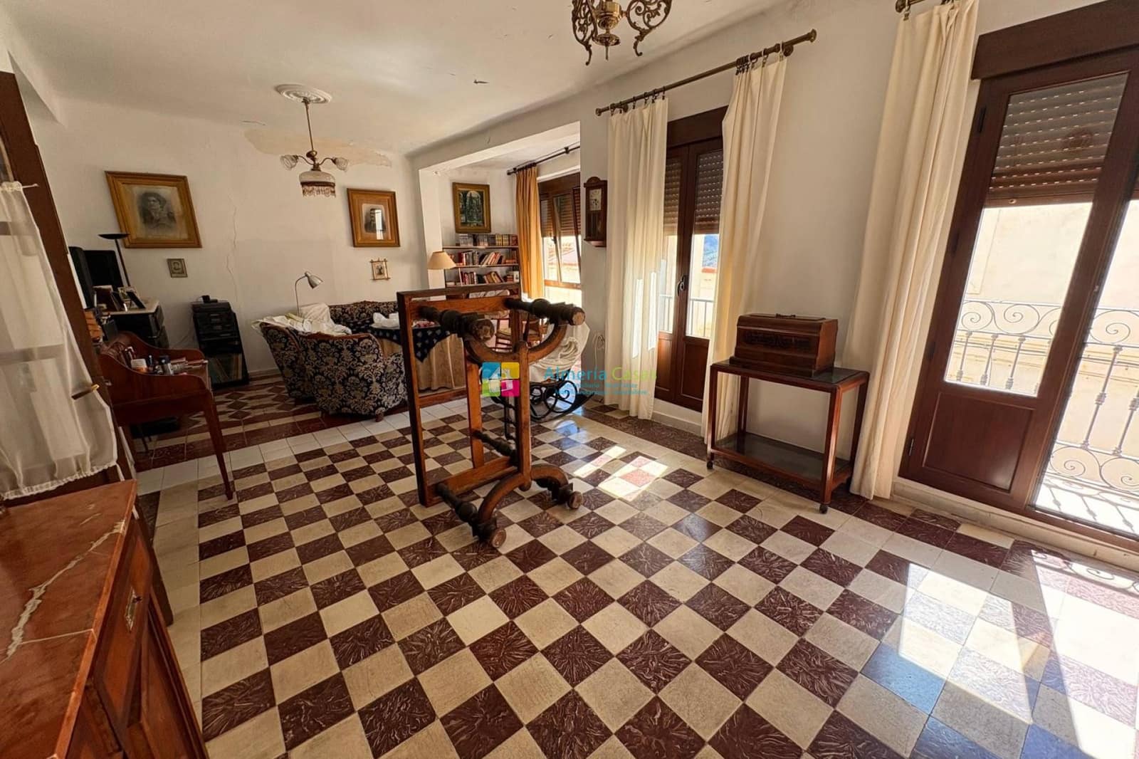 10 soveværelse Byhus til salg i Seron - € 98.500 (Ref: 9248918)