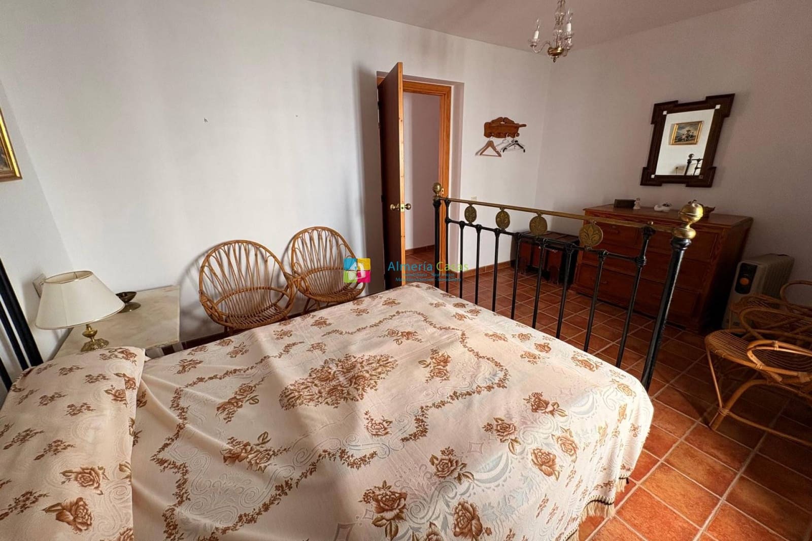 10 soveværelse Byhus til salg i Seron - € 98.500 (Ref: 9248918)