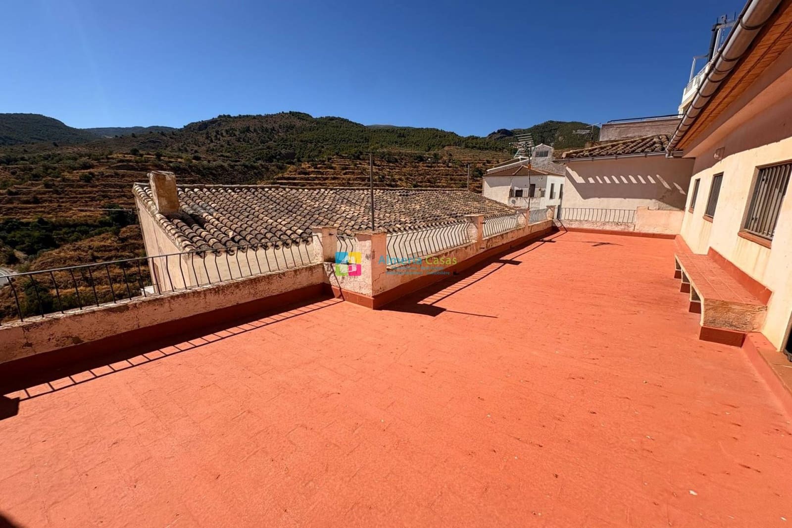 10 soveværelse Byhus til salg i Seron - € 98.500 (Ref: 9248918)