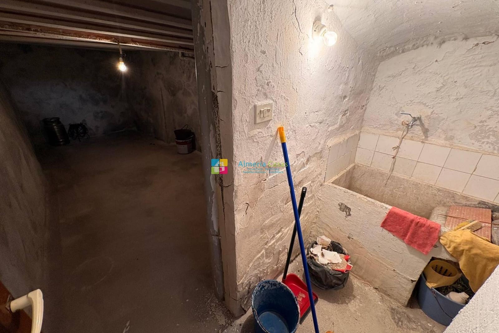 10 soveværelse Byhus til salg i Seron - € 98.500 (Ref: 9248918)