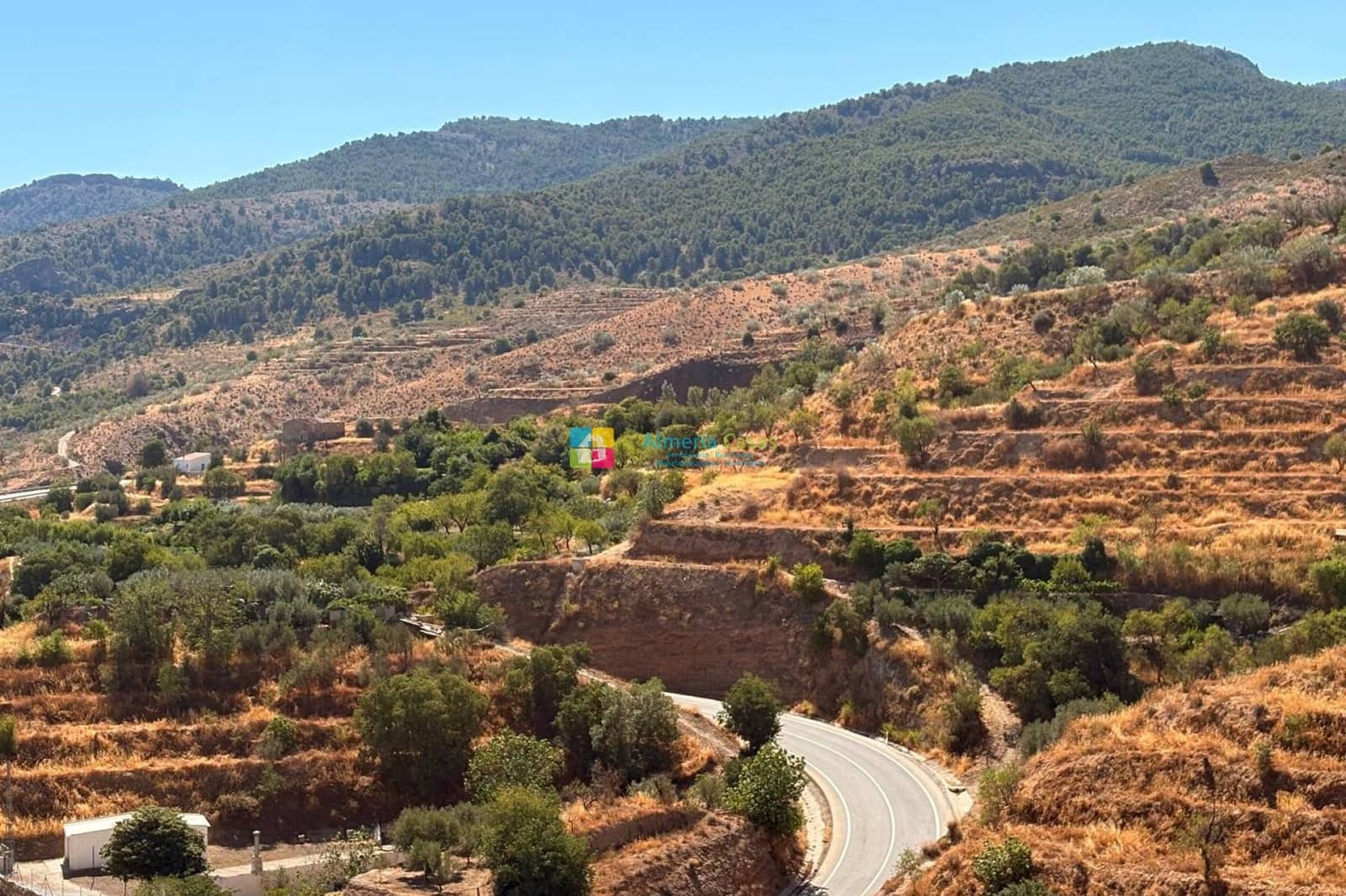 10 soveværelse Byhus til salg i Seron - € 98.500 (Ref: 9248918)