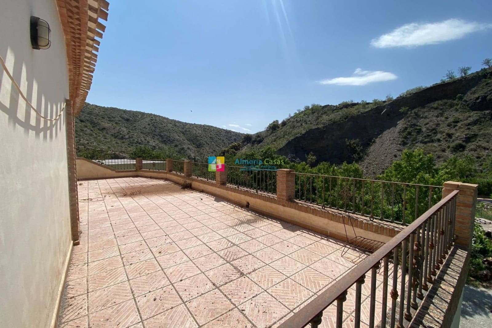 5 soveværelse Villa til salg i Lucar med swimmingpool garage - € 249.000 (Ref: 9254154)