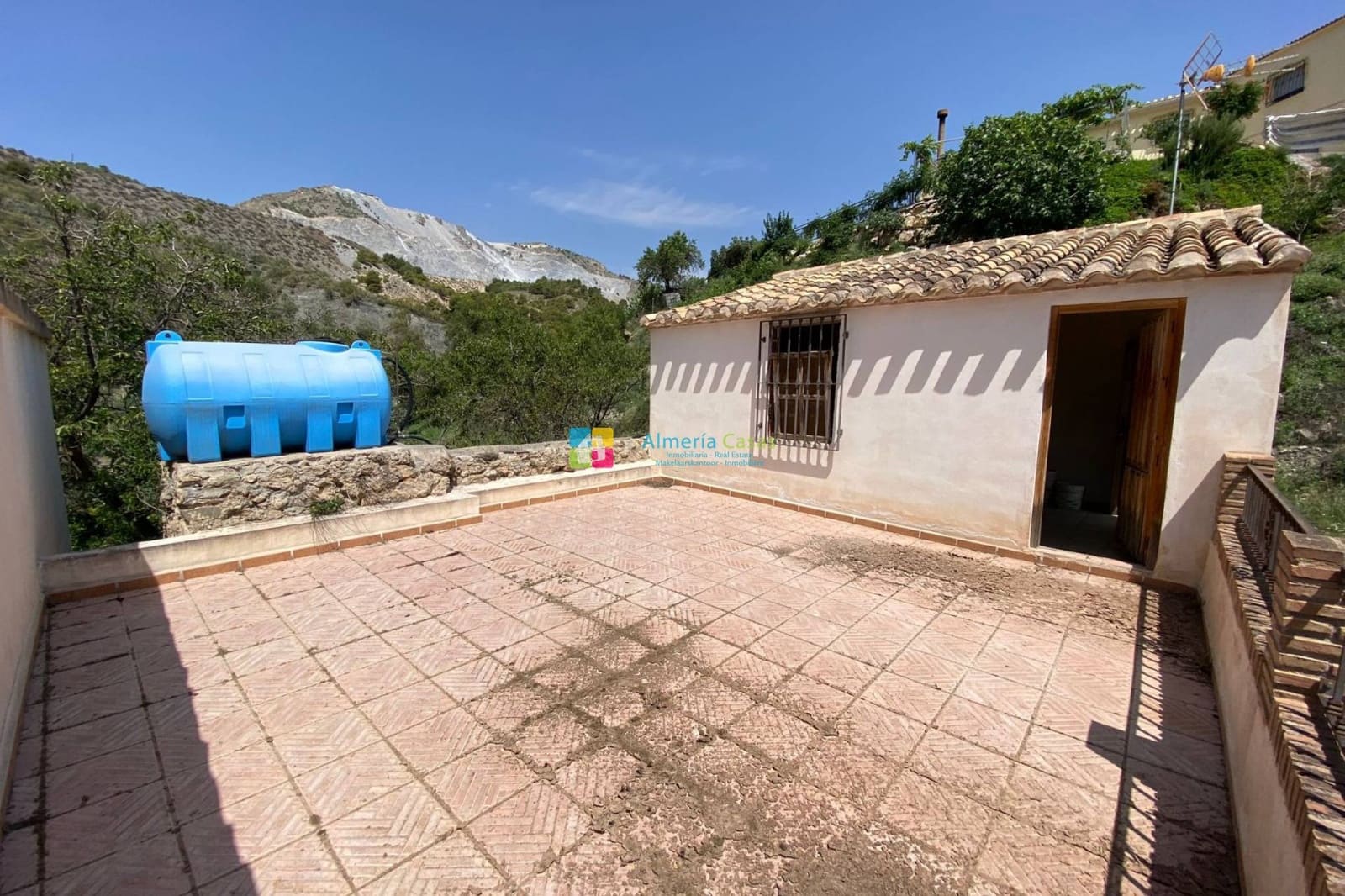5 soveværelse Villa til salg i Lucar med swimmingpool garage - € 249.000 (Ref: 9254154)