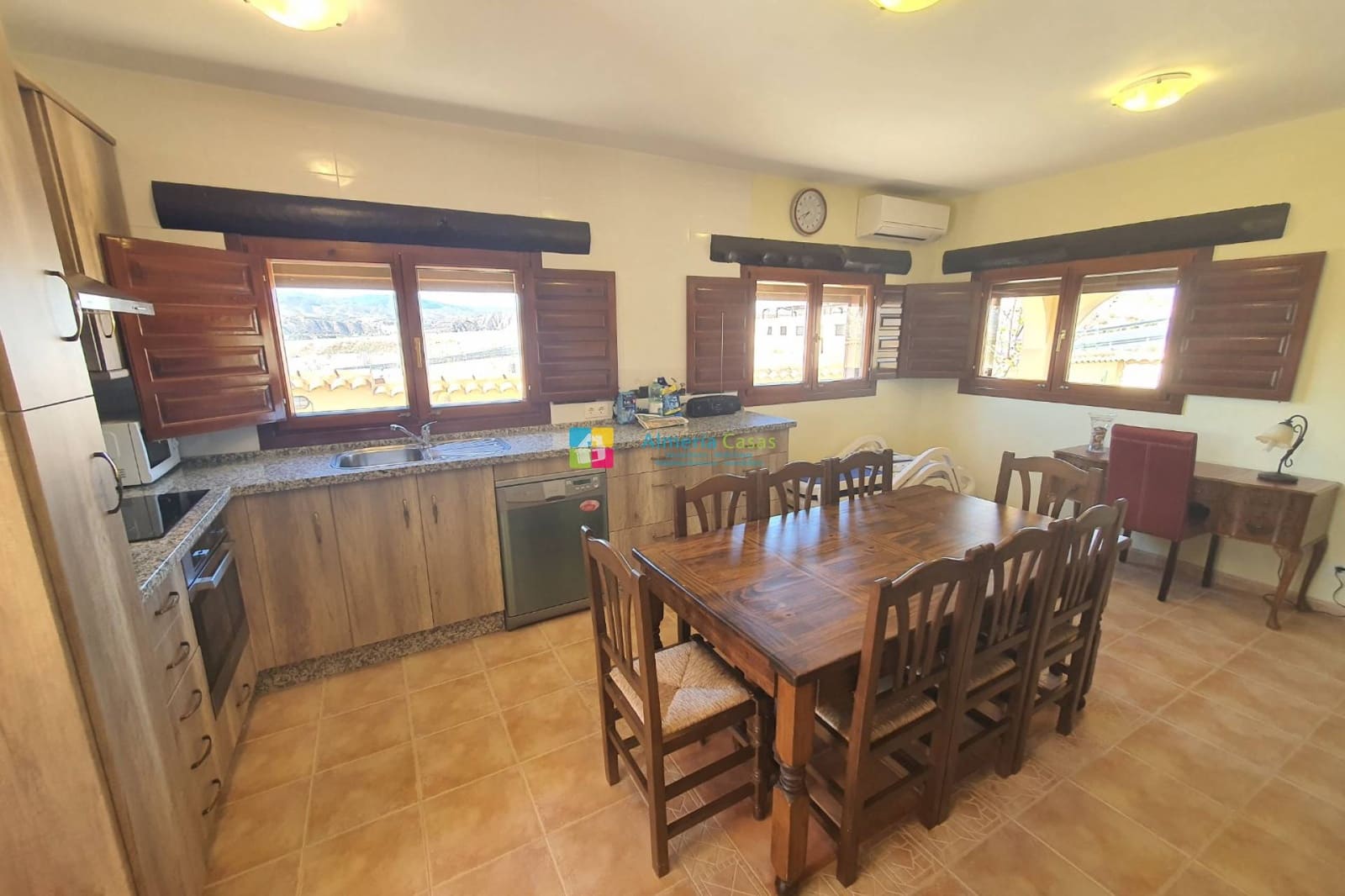 3 soveværelse Villa til salg i El Cucador med swimmingpool - € 299.000 (Ref: 9254155)