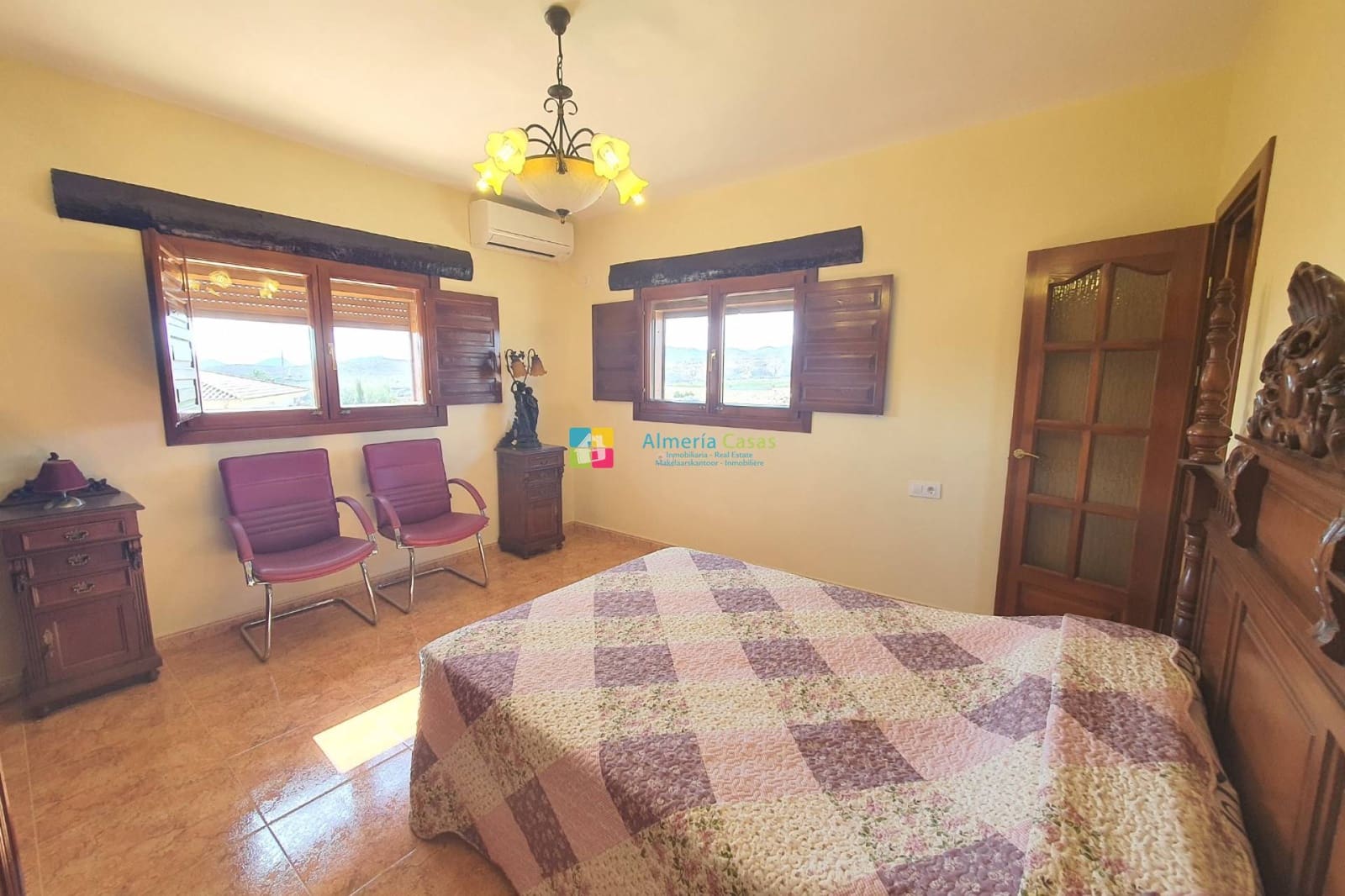 3 soveværelse Villa til salg i El Cucador med swimmingpool - € 299.000 (Ref: 9254155)