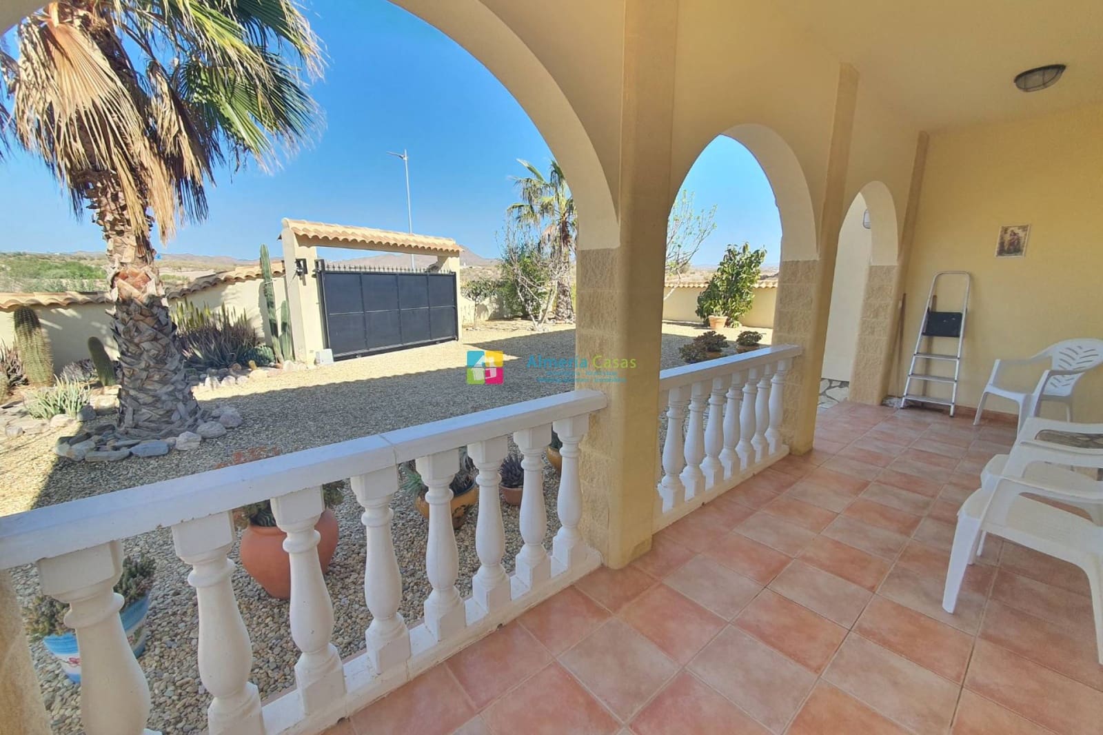 3 soveværelse Villa til salg i El Cucador med swimmingpool - € 299.000 (Ref: 9254155)