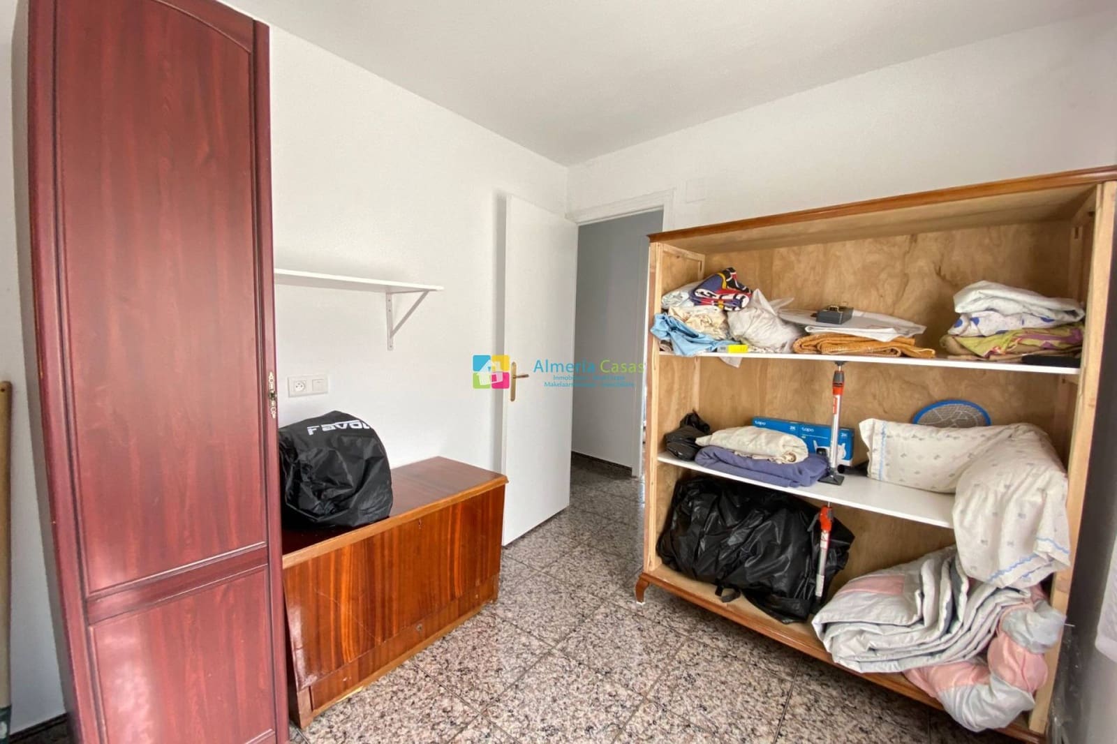 3 sovrum Finca/Hus på landet till salu i Oria - 104 995 € (Ref: 9258110)