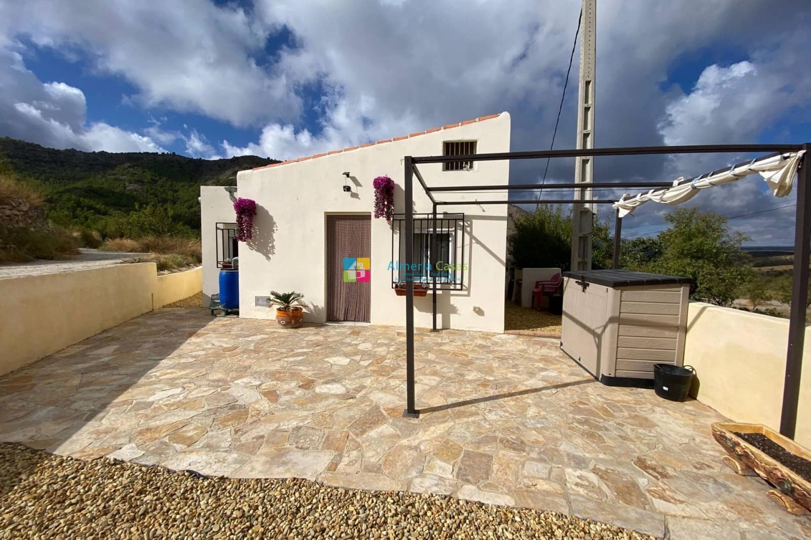 3 sovrum Finca/Hus på landet till salu i Oria - 104 995 € (Ref: 9258110)