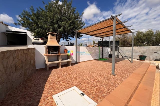 5 makuuhuone Maalaistalo vuokrattavana paikassa Albox mukana uima-altaan 
autotalli - 1 000 € (Ref: 9270547)