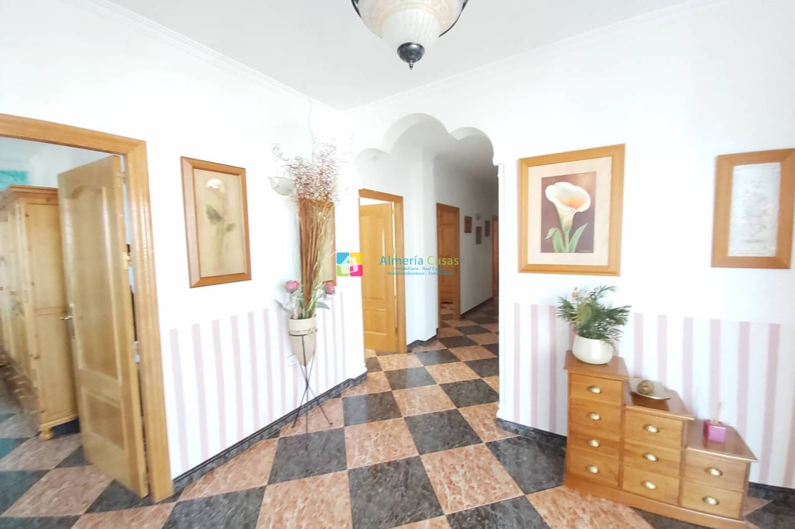 6 soveværelse Villa til salg i Oria - € 290.000 (Ref: 9272845)