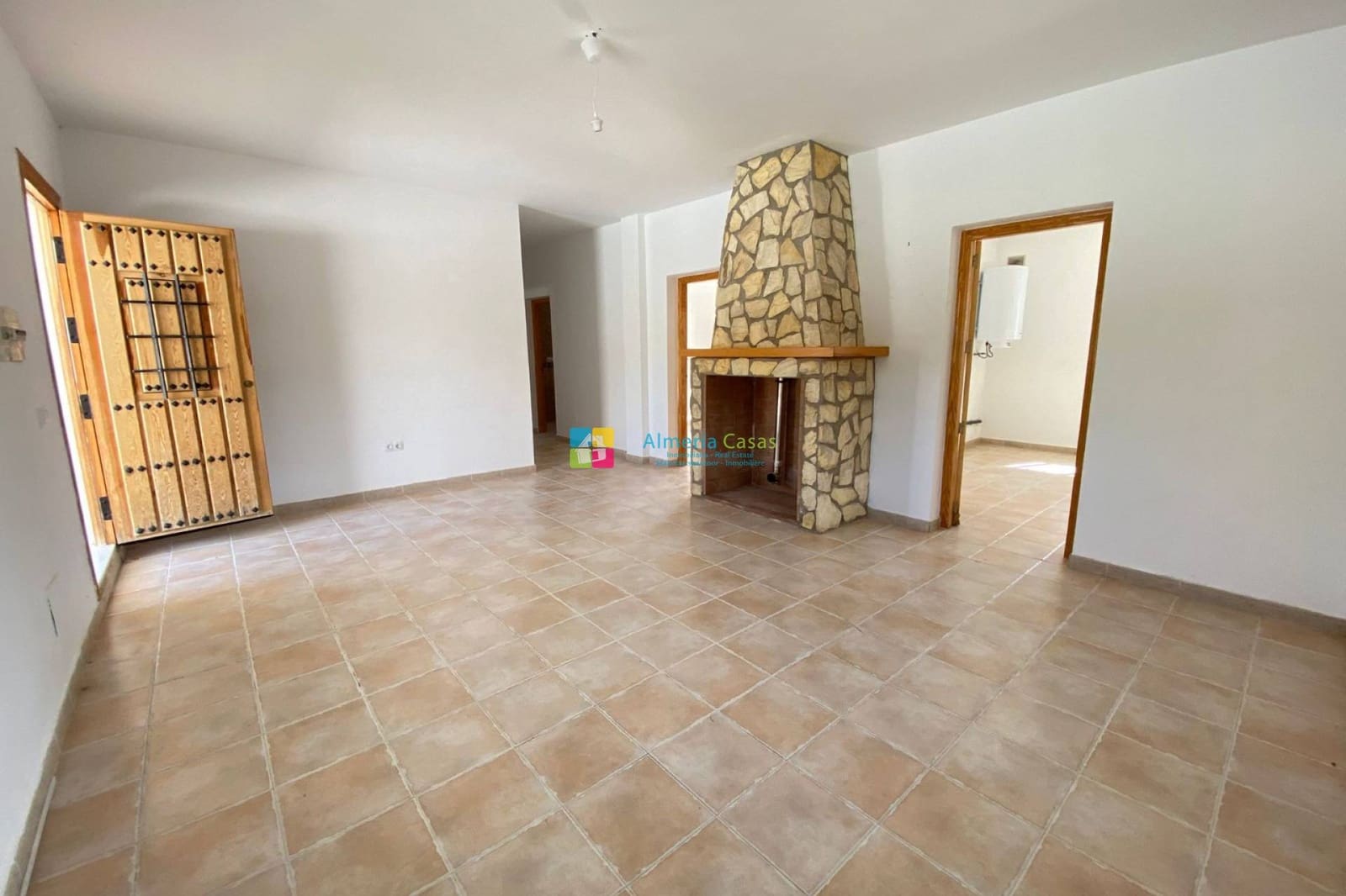 3 sypialnia Willa na sprzedaż w Lijar z basenem - 185 000 € (Ref: 9273073)