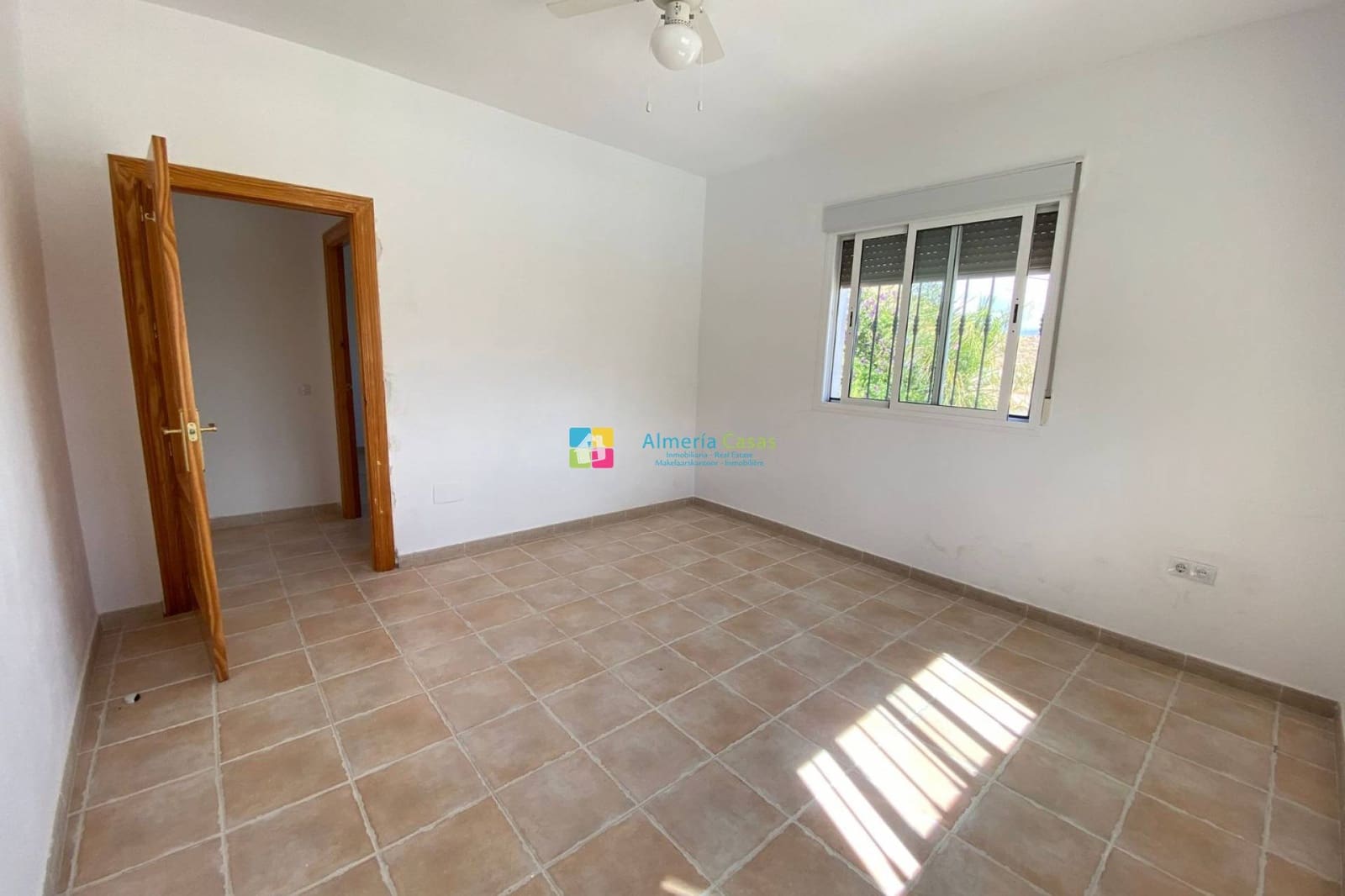 3 sypialnia Willa na sprzedaż w Lijar z basenem - 185 000 € (Ref: 9273073)