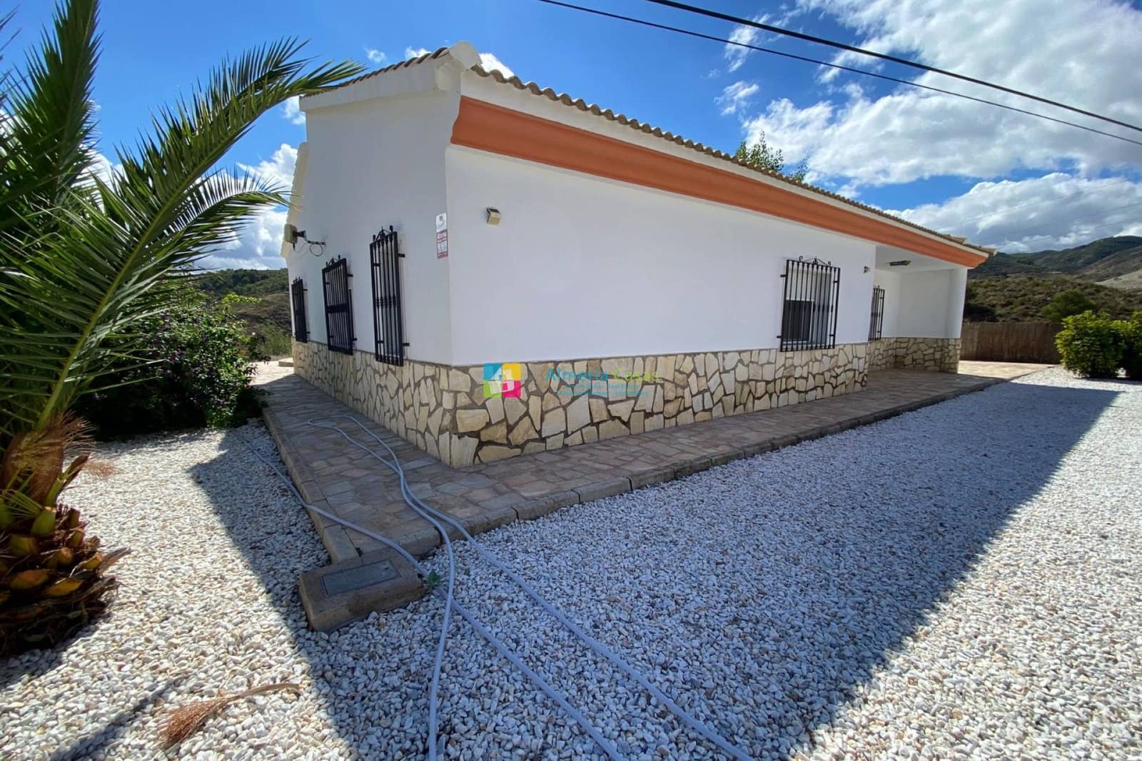 3 sypialnia Willa na sprzedaż w Lijar z basenem - 185 000 € (Ref: 9273073)