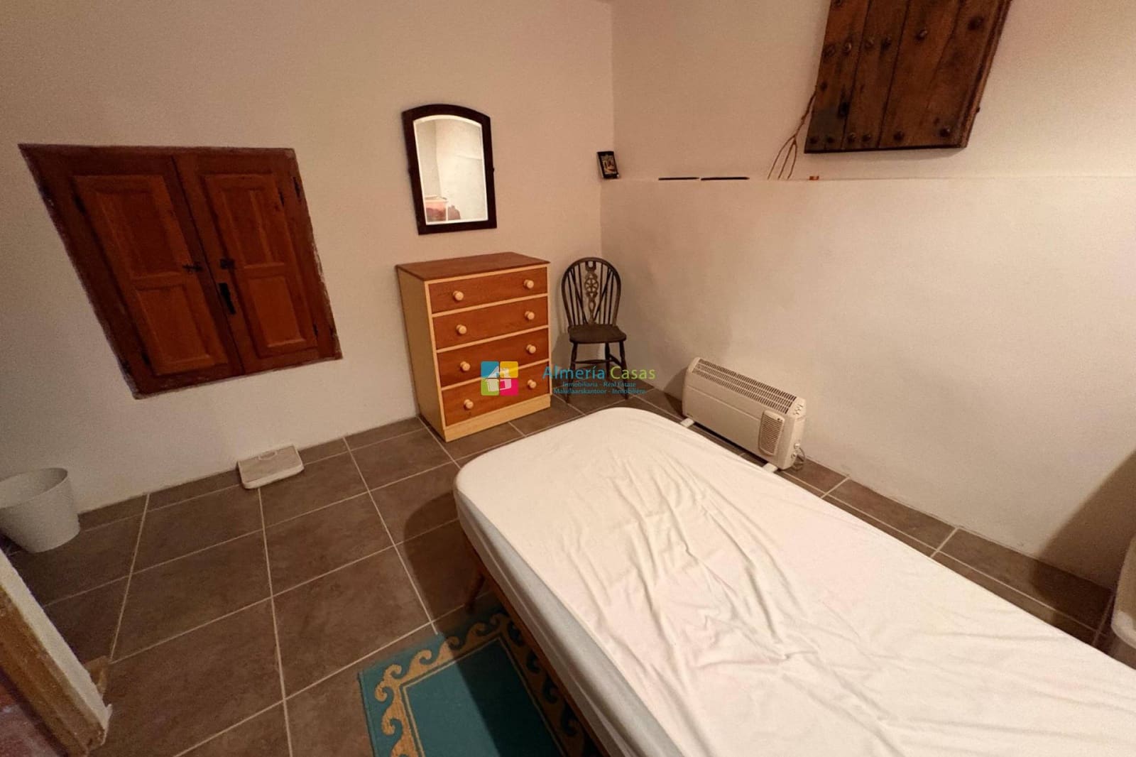 6 bedroom Finca/Country House for sale in Oria with pool - € 199,950 (Ref: 9301783)