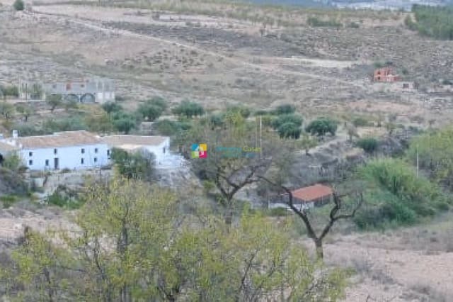 7 soveværelse Finca/Landehus til salg i Vélez-Blanco - € 475.000 (Ref: 9369359)