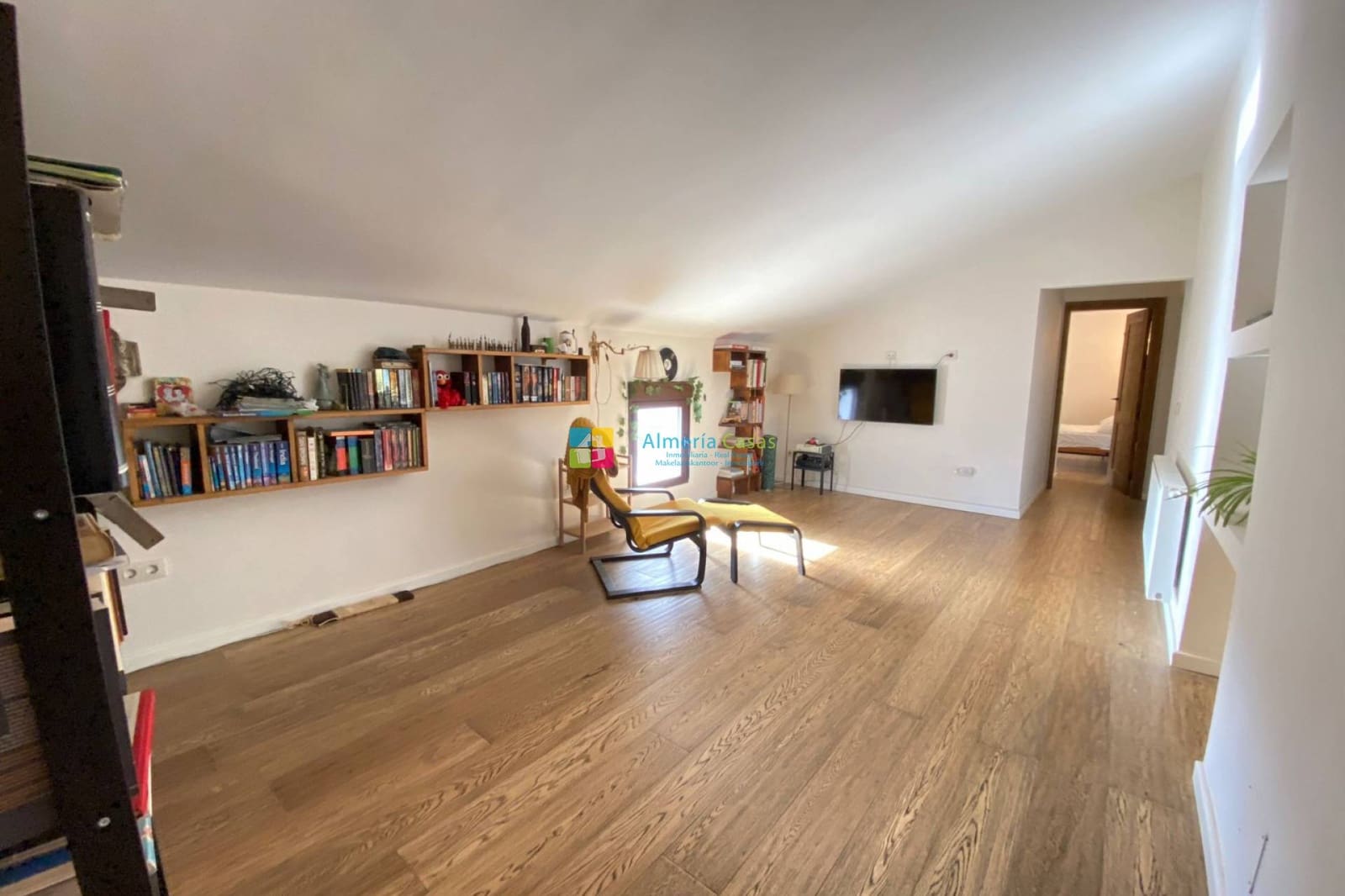 7 soveværelse Finca/Landehus til salg i Velez-Blanco - € 475.000 (Ref: 9369359)