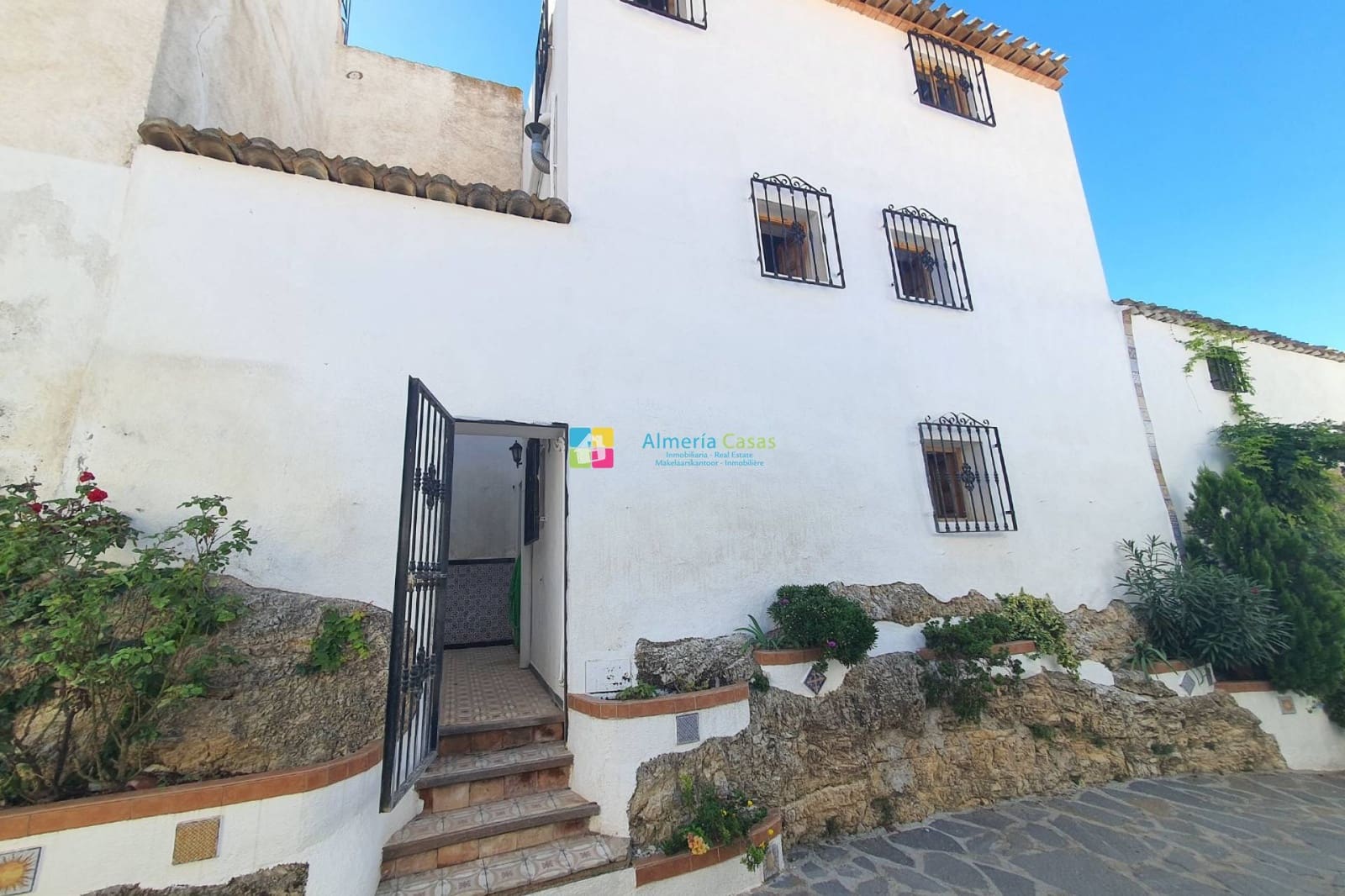 3 slaapkamer Huis te koop in Oria - € 120.000 (Ref: 9369360)