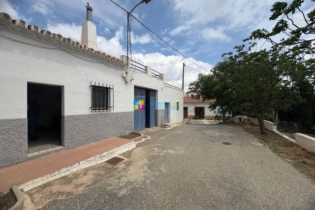 3 slaapkamer Finca/Landhuis te koop in Vélez-Rubio met garage - € 129.000 (Ref: 9369362)