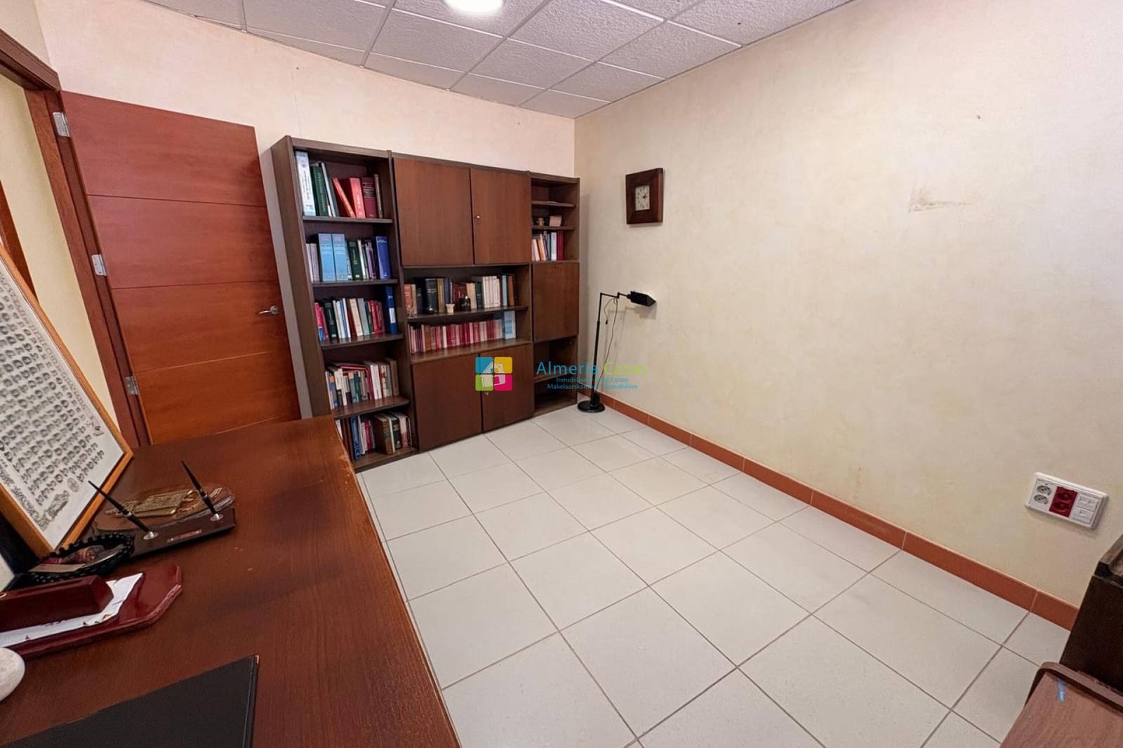 Erhverv til leje i Albox - € 950 (Ref: 9378377)