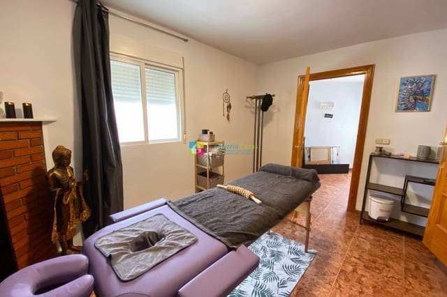 4 soveværelse Byhus til salg i Líjar - € 69.000 (Ref: 9395315)