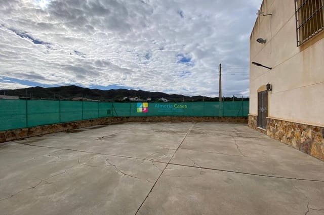 4 bedroom Finca/Country House for rent in Los Llanos (Zurgena), Zurgena - € 750 (Ref: 9396825)