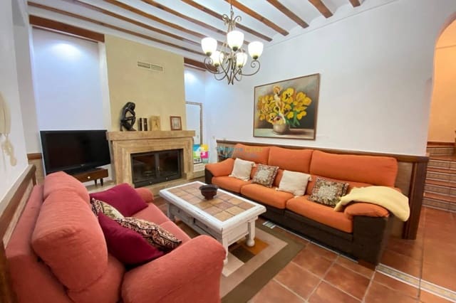 4 bedroom Finca/Country House for rent in Los Llanos (Zurgena), Zurgena - € 750 (Ref: 9396825)