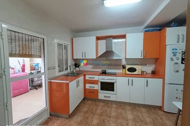 5 slaapkamer Appartement te koop in Albox met garage - € 189.000 (Ref: 9412818)