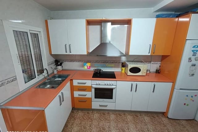 5 slaapkamer Appartement te koop in Albox met garage - € 189.000 (Ref: 9412818)