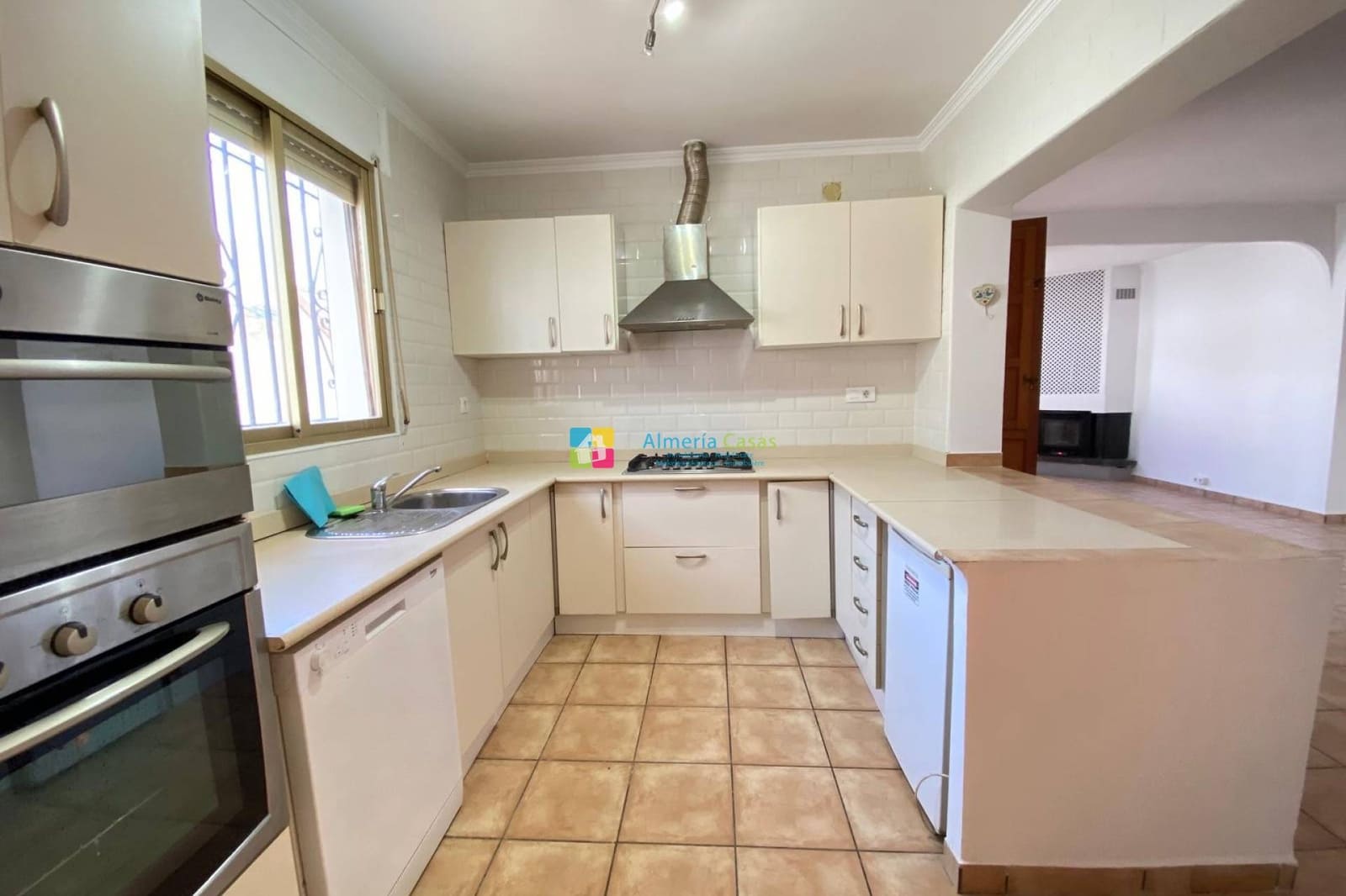 4 bedroom Finca/Country House for sale in Pocicas with pool - € 249,000 (Ref: 9412819)