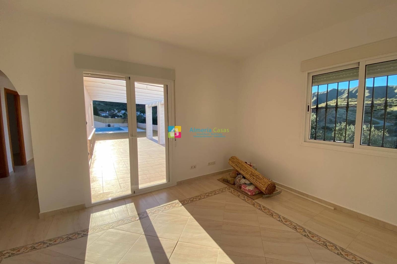 3 soveværelse Villa til salg i Arboleas med swimmingpool - € 245.000 (Ref: 9418886)