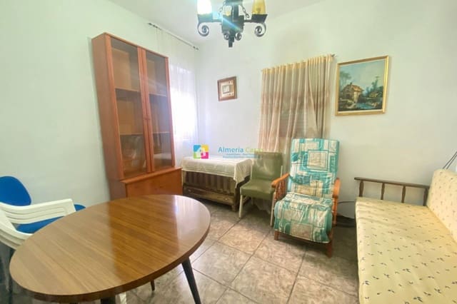 5 makuuhuone Omakotitalo myytävänä paikassa Chirivel - 115 000 € (Ref: 9426369)