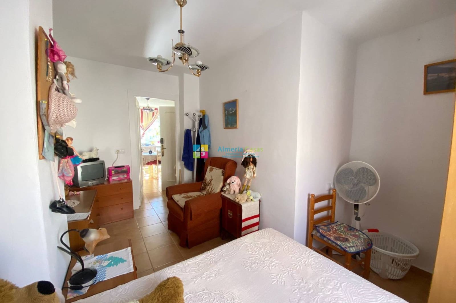 5 makuuhuone Omakotitalo myytävänä paikassa Chirivel - 115 000 € (Ref: 9426369)