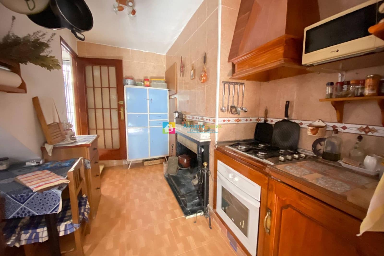 5 makuuhuone Omakotitalo myytävänä paikassa Chirivel - 115 000 € (Ref: 9426369)