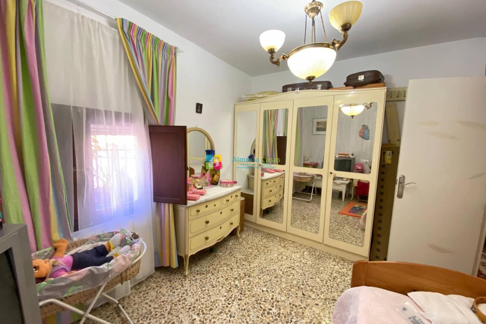 5 makuuhuone Omakotitalo myytävänä paikassa Chirivel - 115 000 € (Ref: 9426369)