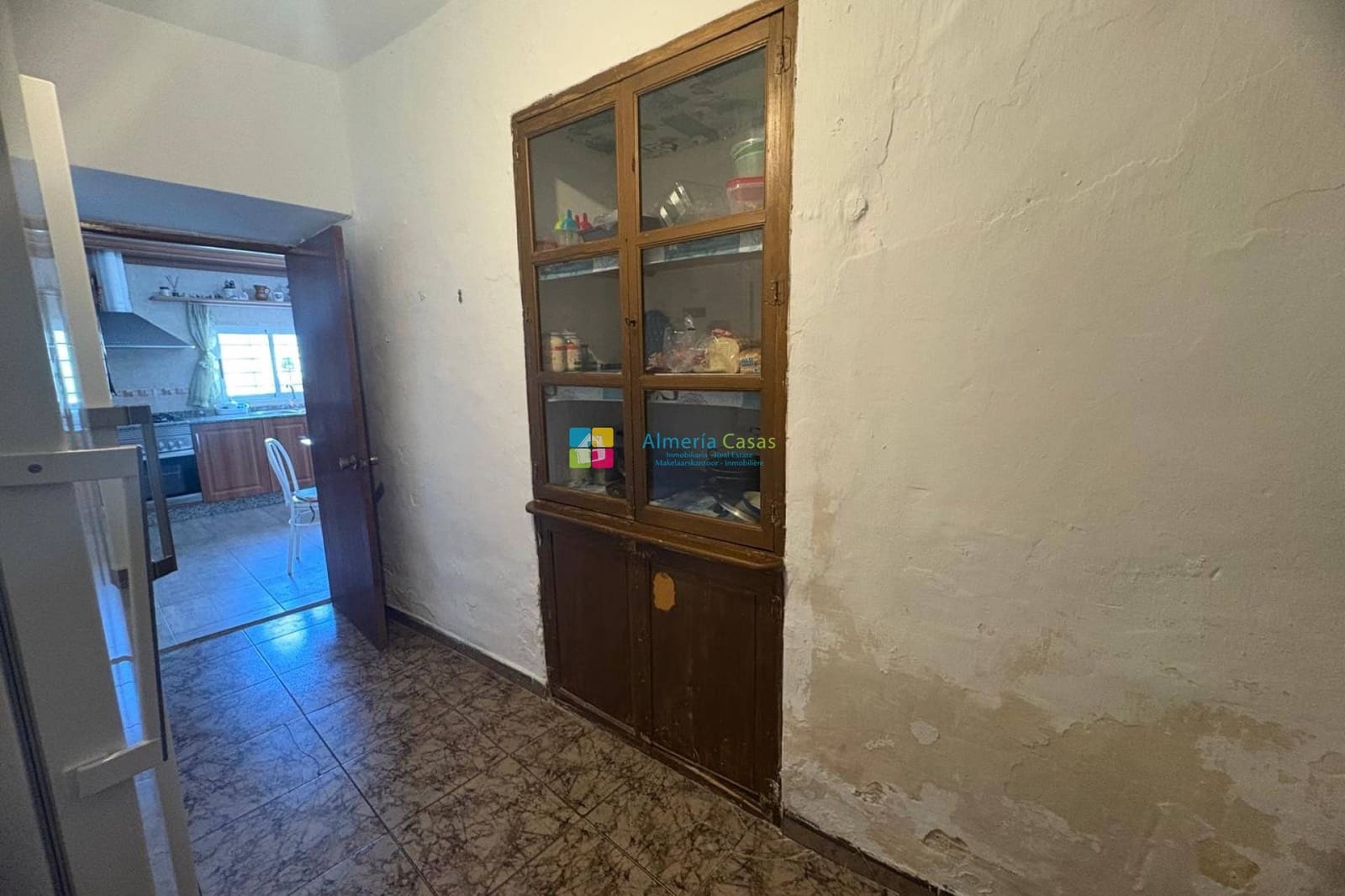 7 slaapkamer Huis te koop in Sufli - € 99.000 (Ref: 9426370)